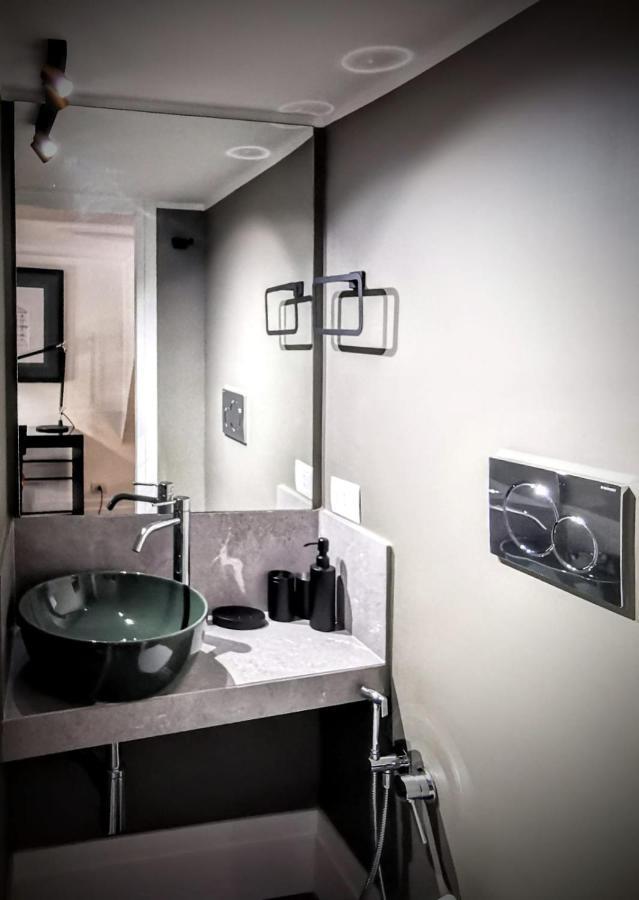 Salottino Carafa By Salotto Borbonico Appartement Napels